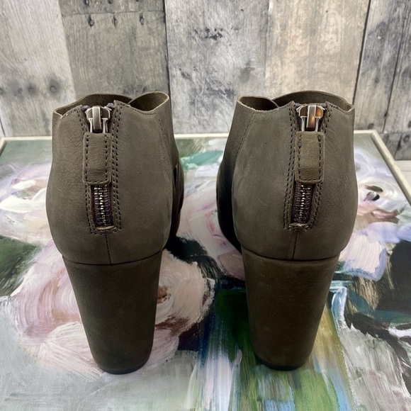 Eileen Fisher Bella Leather Wedge Sandals in Grey Size 9.5 New! - Picture 7 of 13